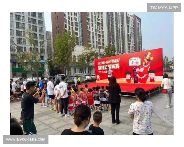 小红书篮球博主扶持计划正式启动 签约100名草根球员拍摄vlog赛事纪实 小红书篮球博主扶持计划正式启动 签约100名草根球员拍摄vlog赛事纪实