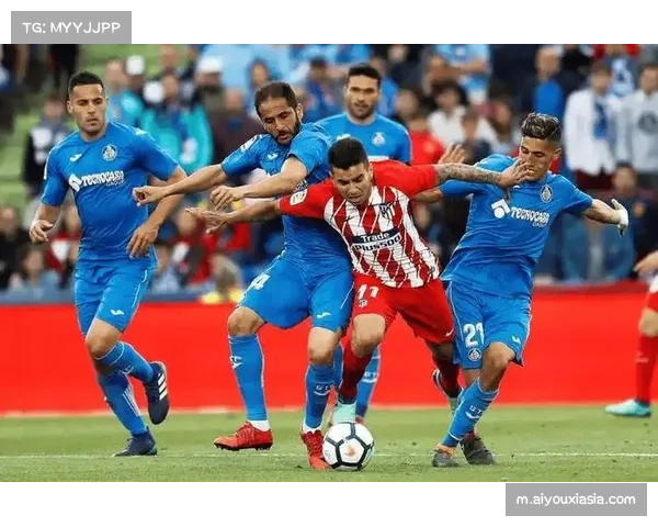 塞尔塔换帅后进攻效率提升,放弃复杂传控专攻边路定位球